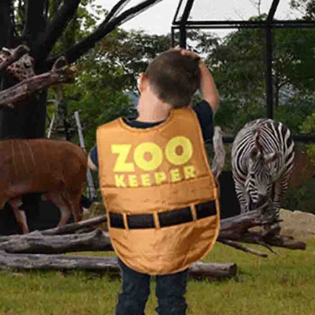 zoo keeper